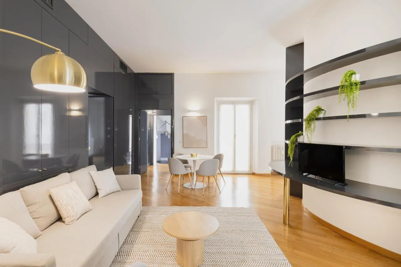 Easylife - Elegante Dimora A Due Passi Dal Duomo Apartment Milan